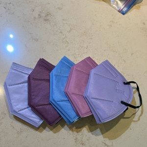 20 KN95 Masks NWT